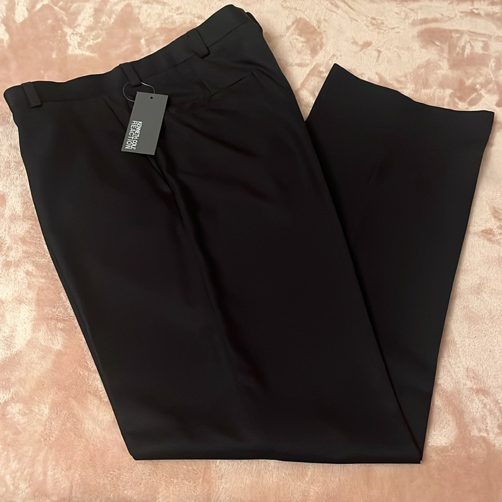 New Kenneth Cole Reaction Flat Front Dress Black Pants, L-34”